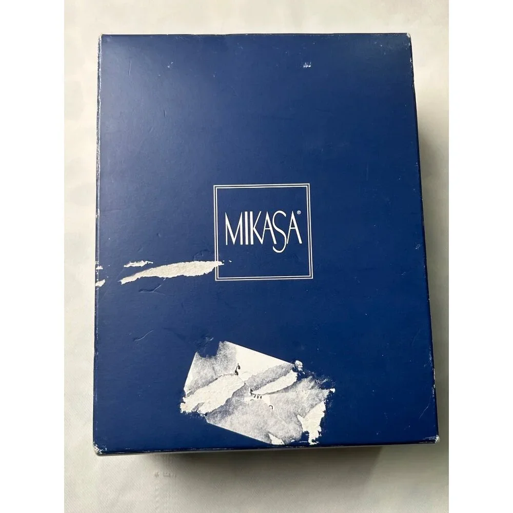 Mikasa Bridal Lily 5x6 Crystal Oval Photo Frame Japan Vintage Gift Box QQ320/576